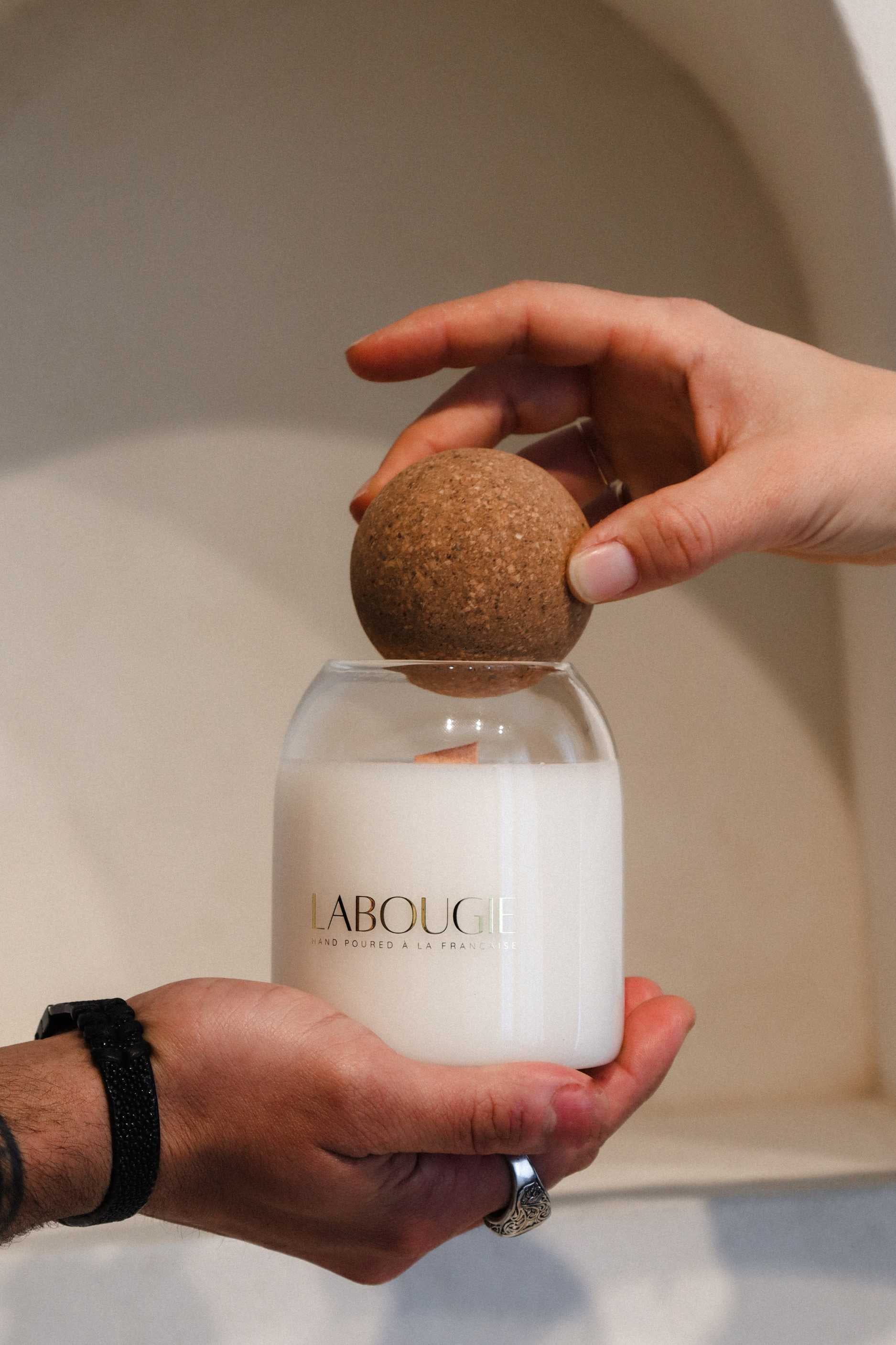 L'ESSENCE (The Essence) JAR